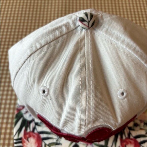 New Era Cleveland Cavs Tropical Flamingo Snapback hat - Picture 9 of 15